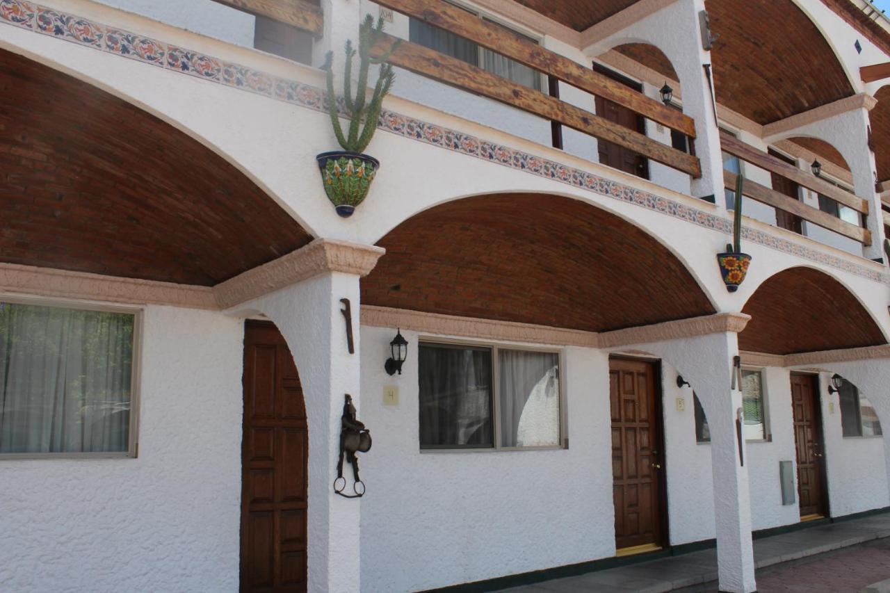State Inn Chihuahua Exteriér fotografie